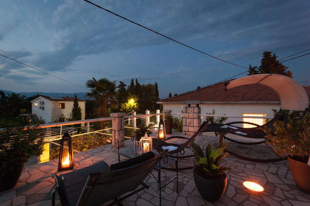Villa Sarah Supetar Exterior photo